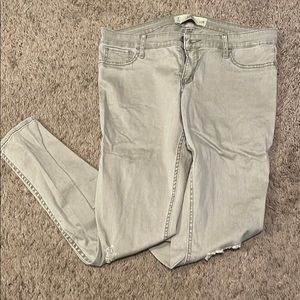 Hollister Super Skinny w28/7 Jeans
